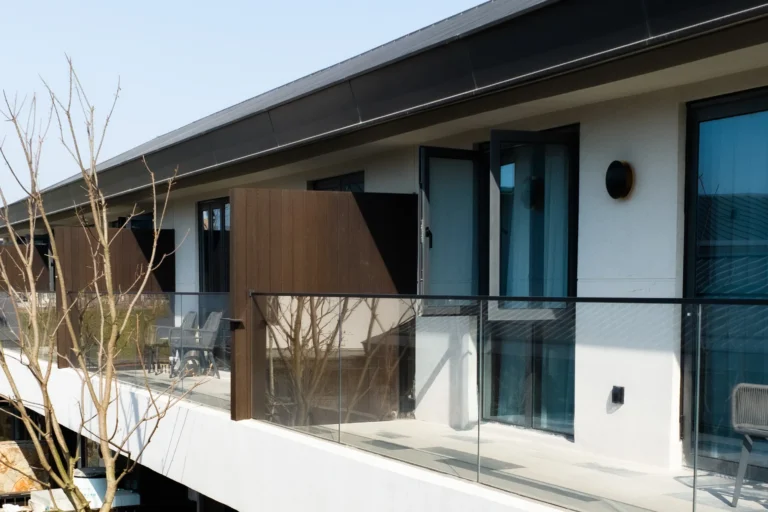 Longyou Water Mirror Hotel- bamboo cladding