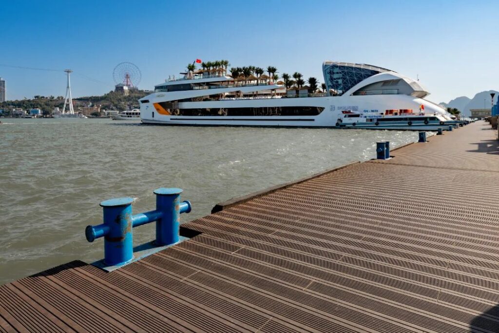 Deep Carbon Decking, Ha Long Bay Pier