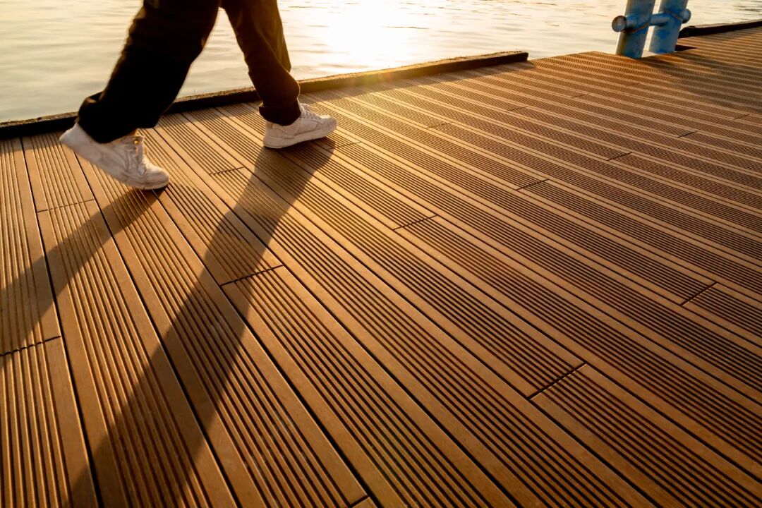 Deep Carbon Decking, Ha Long Bay Pier
