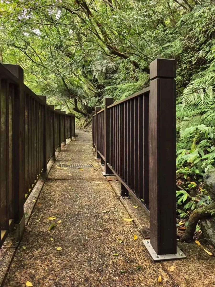 Taiwan outdoor bamboo railings